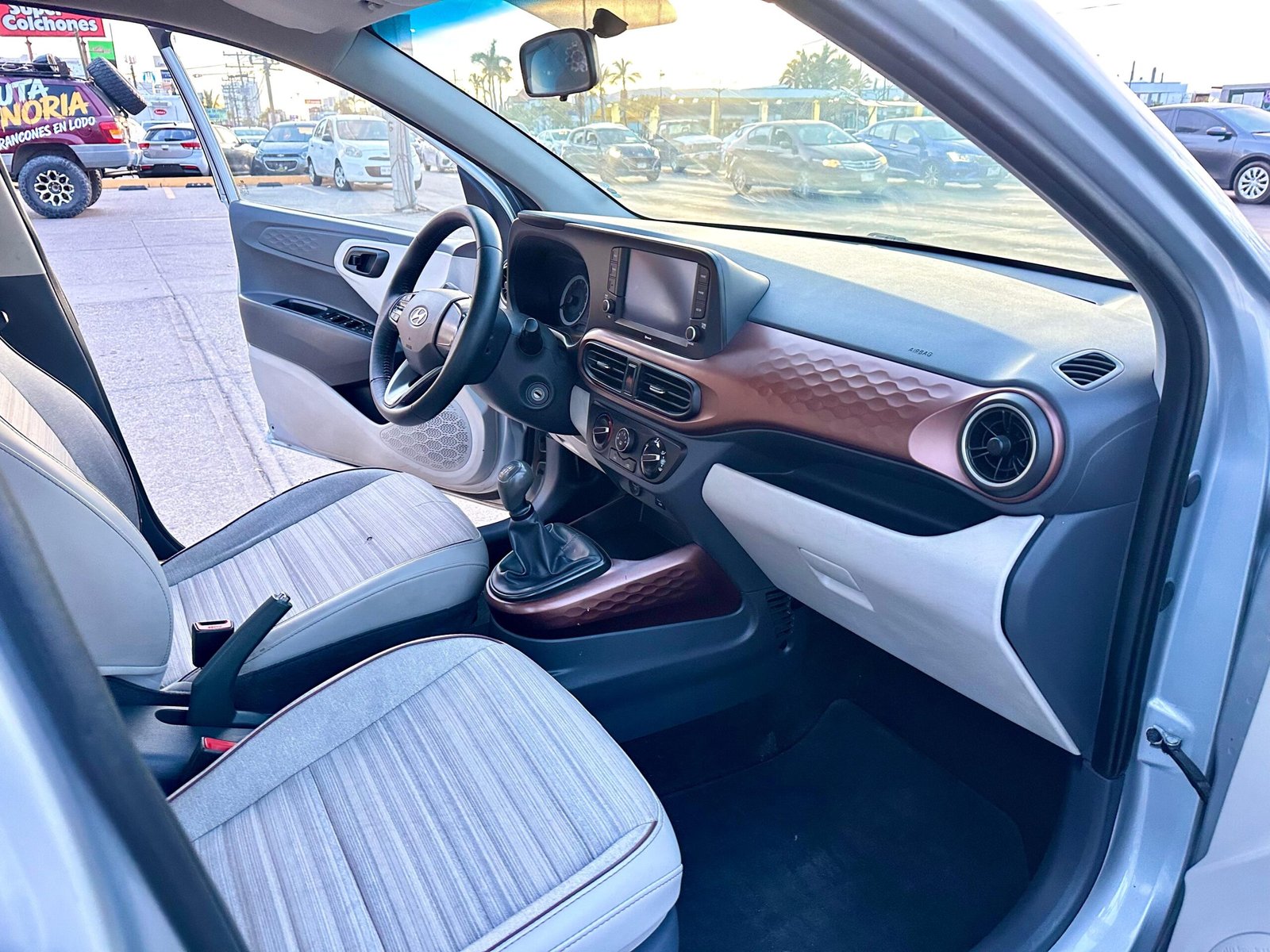 hyundai grand i10 2022 gl mid tm hyundai grand i10 2022 gl mid tm