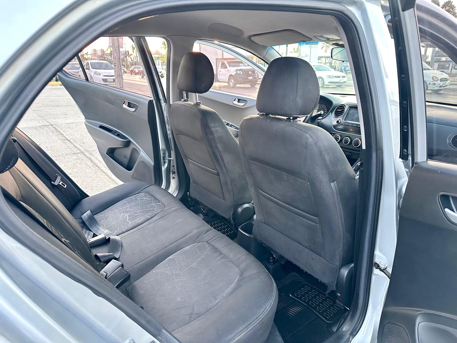 hyundai grand i10 2020 gl mid manual hyundai grand i10 2020 gl mid manual