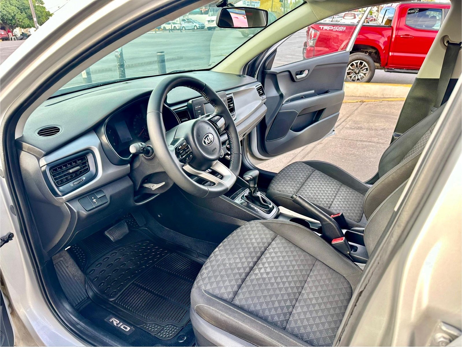 kia rio sedan l ta 2020 kia rio sedan l ta 2020