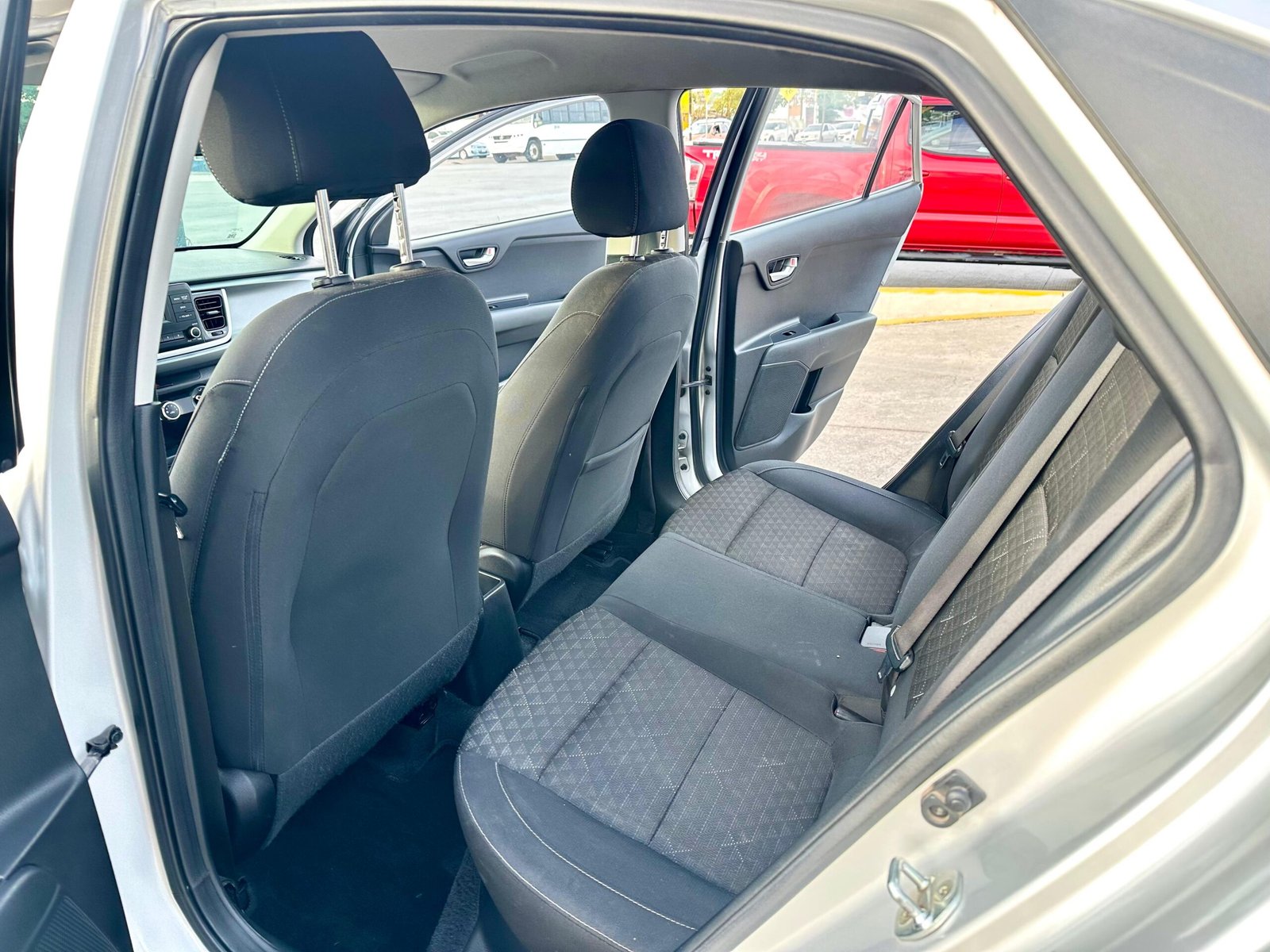 kia rio sedan l ta 2020 kia rio sedan l ta 2020