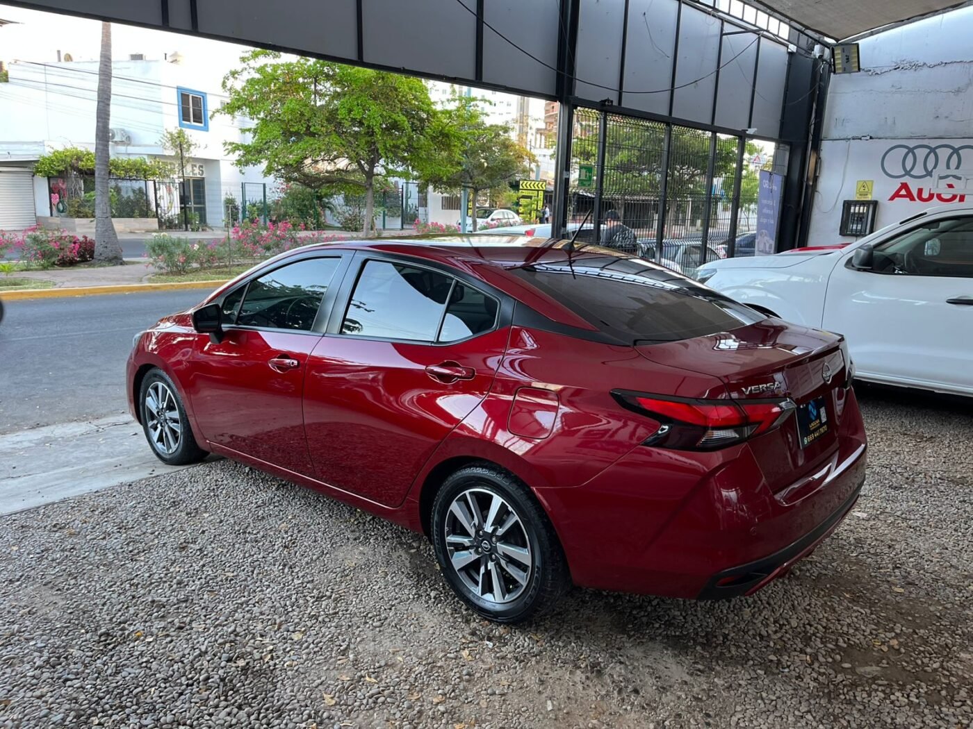 nissan versa 2023 advance automático