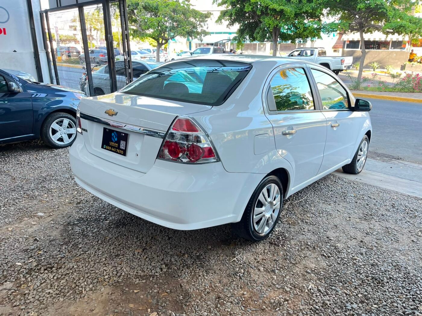 chevrolet aveo lt 2018 automático
