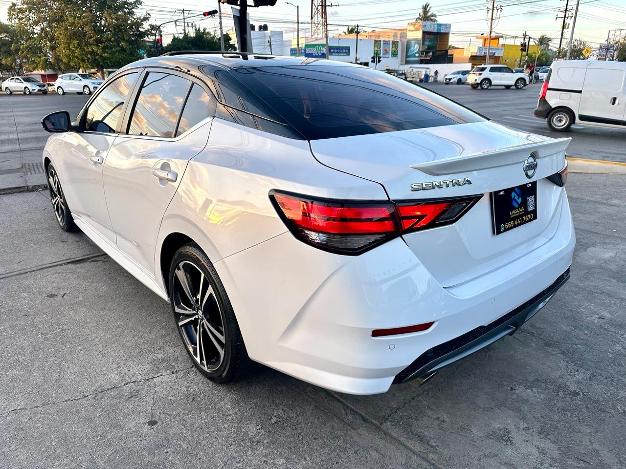 nissan sentra sr bitono 2023 automatico