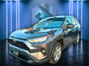 Toyota RAV4 XLE 2021 Automática